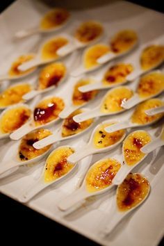 Wedding Appetizers, Reception Food, Wedding Dessert, Catering Food, Mini Foods, Pumpkin Bread, Wedding Desserts, Mini Desserts, Food Presentation