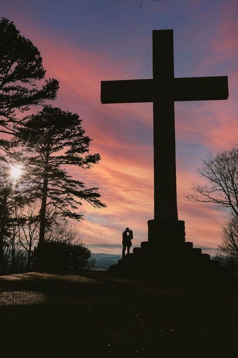 Sewanee Wedding, Christian Engagement Photos, Proposing Ideas, Church Couple, Godly Couple, Sewanee Tennessee, Christian Engagement, Cassie Wedding, Engaged Pictures