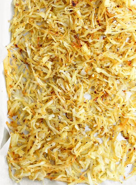 Oven Hash Browns ~ The best way to get evenly cooked and perfectly crispy hash browns is to get them off the stove and into the oven! Oven Baked Hashbrown Potatoes, Cooking Hashbrowns In The Oven, Frozen Hashbrowns In The Oven, Oven Hashbrowns Homemade, Oven Hashbrowns Frozen, Hash Browns In The Oven, Baked Hashbrowns Oven, Hashbrowns In The Oven, Oven Baked Hash Browns