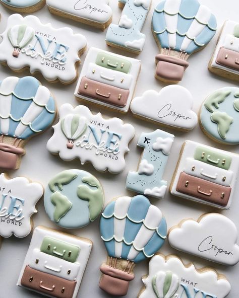 One Birthday Cookies, Teddy Bear Cookies, First Birthday Cookies, Personalized Cookies, Bear Cookies, Cookie Pops, Boy Baby Shower Themes, Creative Cookies, Boy First Birthday