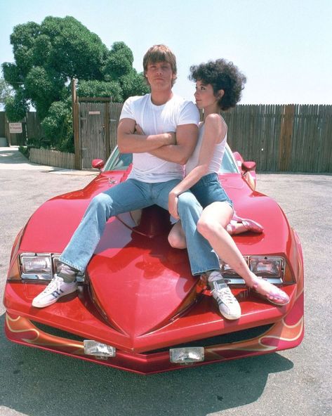 Polaroid Decade on Instagram: “Mark Hamill and Annie Potts in Corvette Summer 1978✨ • • • #1970s #1970sfashion #1970style #1970sstyle #1970svintage #1970smusic…” Old School Pictures, Corvette Summer, Annie Potts, Throwback Pictures, Grand Ole Opry, Mark Hamill, Old Singers, Luke Skywalker, Picture Show