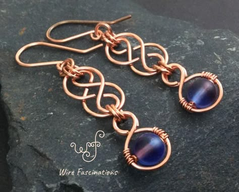 Celtic Knot Wire Wrap, Celtic Wire Wrapping Tutorials, Celtic Wire Jewelry, Wire Wrap Tutorial, Celtic Knot Jewelry, Wire Jewelry Making, Bijoux Fil Aluminium, Blue Crystal Earrings, Wire Jewelry Designs