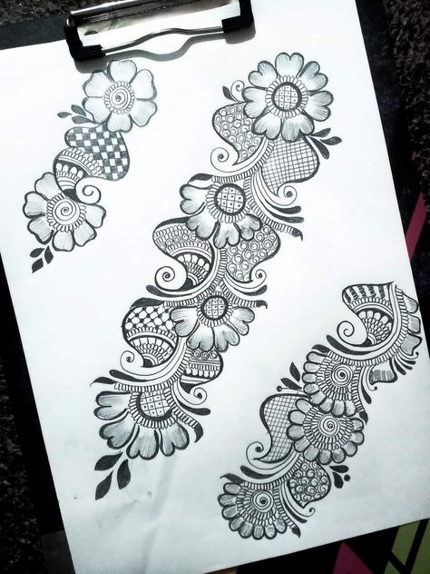 Mehndi Drawing, Art For Walls, मेहंदी डिजाइन, Walls Art, Mehndi Designs Bridal Hands, Mehndi Designs For Kids, Beginner Henna Designs, Very Simple Mehndi Designs, Simple Mehndi Designs Fingers