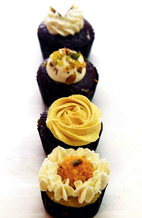 Indian Fusion Cupcakes, Diwali Dessert Ideas, Fusion Cupcakes, Diwali Cupcakes, Fusion Mithai, Diwali Desserts, Fusion Foods, Festive Cupcakes, Fusion Desserts