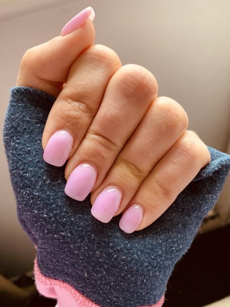 #NaturalNails #SNS #GelPolish #SpringStyle #SpringNails #HealthyNails Cute Short Solid Color Nails, Pastel Sns Nails, Short Dip Powder Nails Spring Pink, Light Pink Dip Powder Nails Short, Short Sns Nails With Tips, Nails Sns Ideas Summer, Spring Sns Nails, Cute Plain Nails, Short Sns