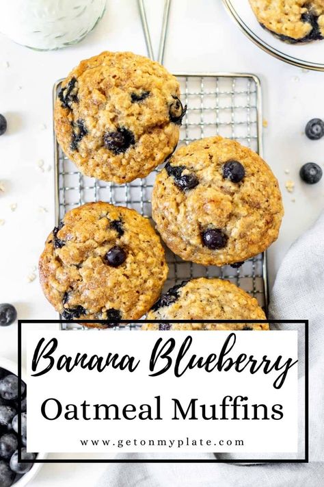 These amazing banana blueberry oatmeal muffins are a little bit healthy, a little bit decadent and won't last a hot second in your house! The flavor of banana, blueberries, a touch of cinnamon and a sweet, crunchy topping, all make these muffins irresistible! And they come together in one bowl! They are perfect for an easy breakfast for yummy after school snack! #easybreakfast #easymuffins #easybaking | www.getonmyplate.com Blueberry Oatmeal Bread, Cinnamon Oatmeal Muffins, Banana Blueberry Oatmeal Muffins, Oatmeal Muffin Recipes, Blueberry Oatmeal Muffins, Banana Oatmeal Muffins, Healthy Banana Muffins, Banana Blueberry Muffins, Blueberry Oat