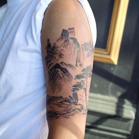 Fine Line Samurai Tattoo, Samurai Fine Line Tattoo, Japanese Scenery Tattoo, Asian Mountain Tattoo, Fine Line Japanese Tattoo, Japanese Mountain Tattoo, Mt Fuji Tattoo, Ca Tattoo, Japan Tattoos