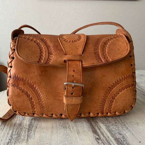 Tooled Leather Bag, Tooled Leather Purse, Tooled Leather, Vintage Wear, Leather Tooling, Leather Purse, Bag Tags, Saddle Bags, Leather Purses