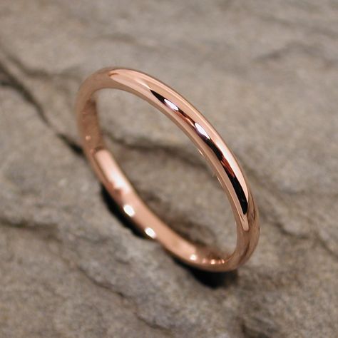 Want... but for less! Solid Rose Gold Ring 14k Romantic Pink Wedding Band Jewelry. $230.00, via Etsy. Pink Wedding Band, Gold Bracelet Wedding, Rose Gold Band Ring, Pink Gold Rings, Rose Gold Wedding Ring, Ring Rosegold, Solid Gold Band, Rose Gold Wedding Bands, Wedding Rings Rose Gold