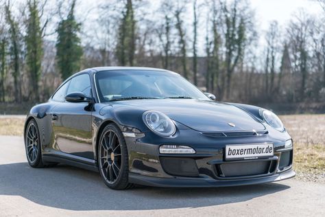 Porsche 997 Carrera 4S 2009 - elferspot.com - Marketplace for Porsche Sports Cars Boxer Engine, Porsche 997, Sun Roof, Four Wheel Drive, Race Track, Manual Transmission, Black Interior, Sports Cars, New Cars