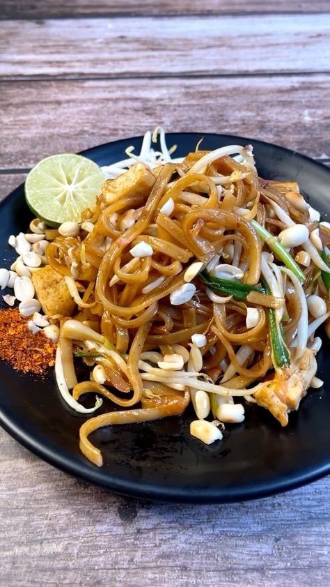 meghnasfoodmagic on Instagram: VEG PAD THAI NOODLES - Thailand ke famous Phad Thai Noodles in vegetarian version as I had in Bangkok. Recipe is slightly altered given… Pad Thai Noodles, Thai Noodles, Pad Thai, Food For Thought, Bangkok, Noodles, Spaghetti, Thailand, Ethnic Recipes