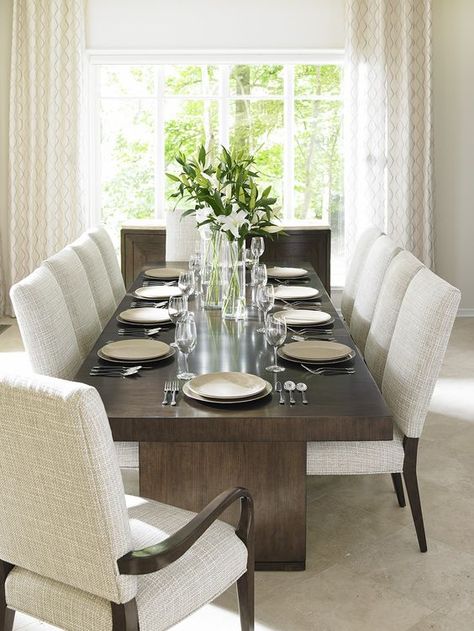 COMEDOR … Dining Room Table Centerpieces, Hosting Dinner, Dinner Room, Dining Room Table Decor, Laurel Canyon, Small Kitchens, Dining Table Centerpiece, Dining Room Inspiration, Upholstered Side Chair