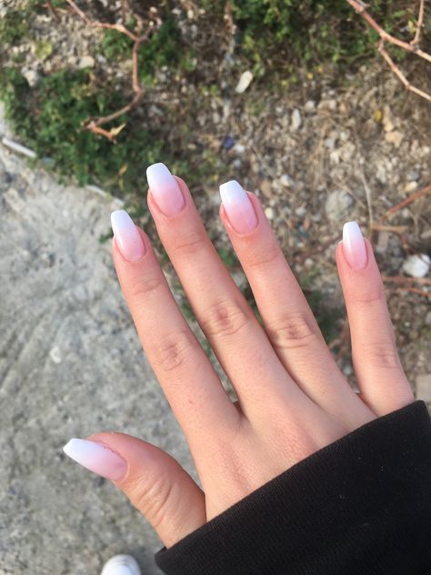 Acrylic Nail Neutral, Solid Square Nails, Nails Ballerina Short, Cute Ballerina Nails, Fresh Acrylic Nails, Nails Inspiration Neutral, Light Nails Design, Nails Kurz, Fresh Nail Ideas