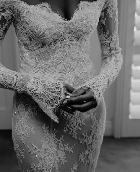 Wedding Dress Long Sleeves, Steven Khalil, Classy Wedding Dress, Stylish Wedding Dresses, Fancy Wedding Dresses, Dream Wedding Ideas Dresses, Dress Long Sleeves, Lace Mermaid, Classy Wedding