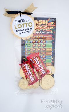 Teacher Appreciation Week Idea: "I won the lotto having you as my teacher!" Gift bag includes candy money and lottery tickets. Teacher Appreciation Gifts Printables, Teacher Appreciation Diy, Appreciation Gifts Diy, Teacher Treats, Teacher Appreciation Gifts Diy, Teachers Diy, Staff Gifts, Employee Appreciation Gifts, School Teacher Gifts