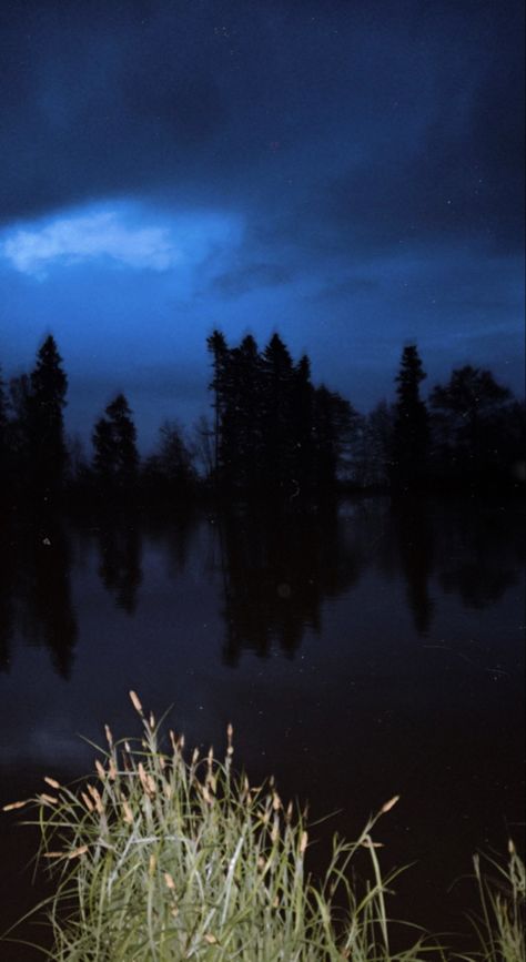 Night River Aesthetic, River Night Aesthetic, Lake At Night Aesthetic, Forest At Night Aesthetic, Forest Night Aesthetic, Green Mythology, Lake At Night, Lake Night, Dark Lake