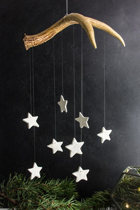 2 Ways to Make a Holiday Clay Star Wall Hanging Star Wall Hanging, Clay Star, Dollar Store Christmas Decor, Clay Wall Hanging, Clay Christmas Decorations, Ceramic Christmas Decorations, Stars Wall Decor, Diy Air Dry Clay, Air Dry Clay Projects