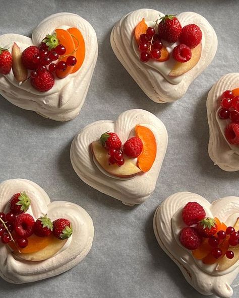 Celine on Instagram: "summer love - part 5 Mini heart pavlovas w/ double cream, peach, apricot, and red berries 🤍" Double Cream, Pastry And Bakery, Jeju Island, Summer Love, Instagram Summer, Mini Heart, Mini Desserts, Pretty Cakes, Pavlova