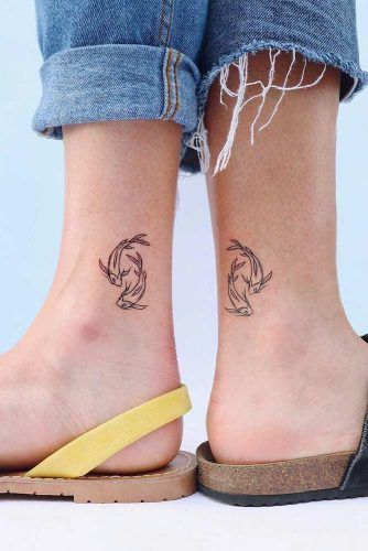 Unbelievable Cute And Meaningful Best Friend Tattoos ★ Cute Meaningful Tattoos, Matching Best Friend Tattoos, Bestie Tattoo, Small Tats, Pisces Tattoos, Koi Fish Tattoo, Bff Tattoos, Friendship Tattoos, Best Friend Tattoos