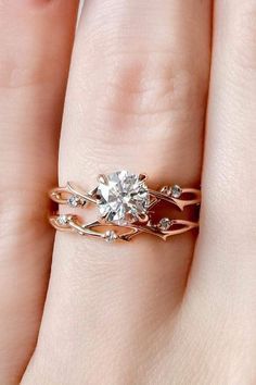 Twig Bridal Set, 1 ct Moissanite Engagement Ring,  Wedding Band, Nature Inspired Branch,  Solitaire Engagement Ring Matching Wedding Band, Cute Engagement Rings, Future Engagement Rings, Minimalist Engagement Ring, Round Solitaire, Dream Engagement, Matching Wedding Bands, Dream Engagement Rings, Dress Rings