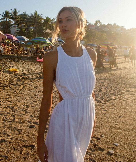 Beach & Summer Dresses - Shop online | Billabong Billabong Dresses Summer, Billabong Maxi Dress, Vintage Beachwear, Gauzy Dress, Womens Beach Dresses, Honeymoon Style, Billabong Dress, Beach Dresses Summer, Long Sleeve Shift Dress