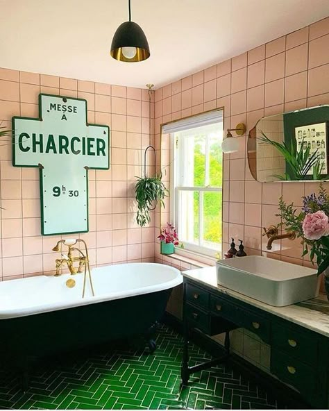 Green metro tiles provides a dramatic flooring backdrop and the colour is softened by adding pink square tiles. Credit: @maxmademedoit Green And Pink Bathroom, Jade Design, Green Interior Design, Bathroom Images, Colour Trends, Green Flooring, Pink Bathroom, Green Tile, Green Interiors