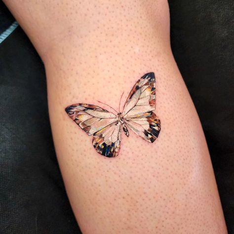 Yellow Butterfly Tattoo, Traditional Butterfly Tattoo, Unique Butterfly Tattoos, Artsy Tattoos, Crystal Tattoo, Gold Tattoo, Flash Sheet, Delicate Tattoo, Butterfly Tattoo Designs