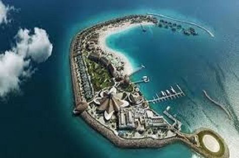 Banana Island in Lagos, Nigeria is a billionaire’s haven! Surf Pool, Floating Architecture, Muslim Holidays, Marina Resort, Man Made Island, مركز ثقافي, Water Villa, Resort Design, Doha Qatar