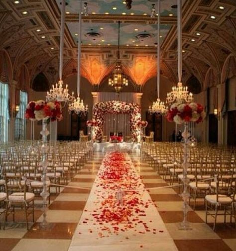 Romantic wedding aisle with white and red rose petals scattered on the floor carpet Red White Gold Wedding, Indian Mandap, Aisle Inspiration, Rose Petals For Wedding, Wedding Lawn Games, Wedding Lawn, Desi Attire, Wedding Glam, Red And White Weddings