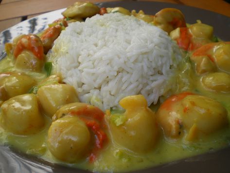 Curried Scallops | Food.com Curry Scallops Recipe, Curried Scallops, Curry Scallops, Cilantro Rice Recipe, Seafood Curry, Xo Sauce, Scallops Recipe, Asian Side Dishes, Mango Curry