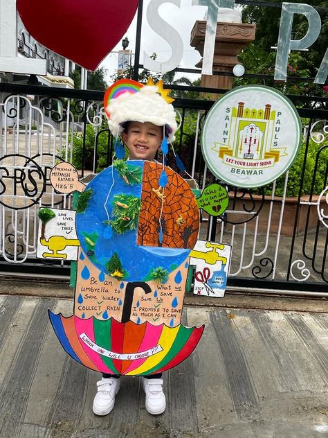 Save Water Fancy Dress For Kids, Creative Fancy Dress Ideas For Kids, Fancy Dress Competition Ideas For Boys, Mundane Halloween, Fancy Dress Ideas For Kids, Environmental Crafts, Rain Costume, Train Costume, Fancy Dress Costumes Kids