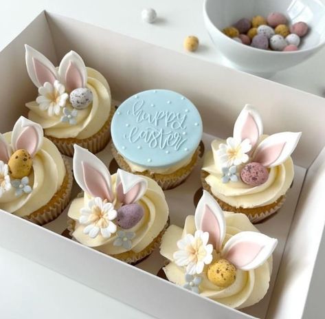 Bunny Ear Cupcakes, Easter Desserts Cake, Easter Themed Treats, Vanilla Bean Buttercream, Easter Saturday, Easter Sweets, Cupcake Cake Designs, Cake Artist, Easter Baking