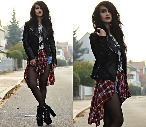 Look Rock, Rock Outfit, Older Women Fashion, Rock Outfits, Women Fashion Edgy, Hipster Outfits, School Looks, Womens Fashion Edgy, Punk Outfits