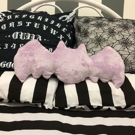 Bat plushy pillow #spookybox Pastel Goth Room Ideas, Ghost In The Mirror, Pastel Goth Room, Goth Bed, Pastel Goth Decor, Bat Plush, Goth Bedroom, Goth Home, Goth Home Decor