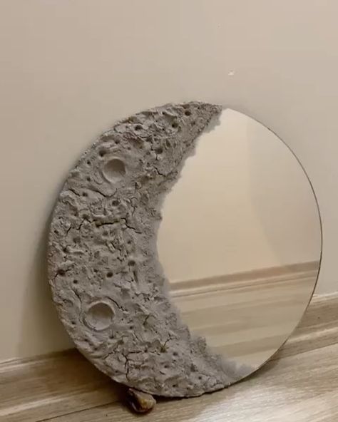 Cloud Bedroom, Interrior Design, Moon Mirror, Mirror Photography, Mirror Paint, Handmade Mirror, Artistic Painting, Handmade Mirrors, Mirror Painting