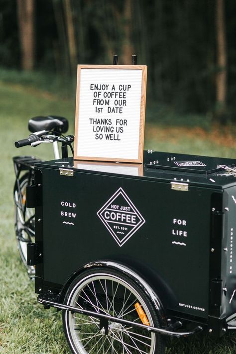 Brooklyn Coffee Shop, Coffee Bar Wedding, Wedding Coffee, Donut Dessert, Coffee Bike, Coffee Cart, Coffee Truck, Wedding Dr, Coffee Wedding