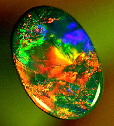 Comme des fleurs chatoyantes enfermées dans le cristal.....GEM Red Black Opal 3.00ct ❦ CHRYSTALS ❦ semi precious stones ❦ Pretty Rocks, Beautiful Rocks, Mineral Stone, Minerals And Gemstones, Rocks And Gems, Precious Gems, Minerals Crystals, Crystal Gems, Gems And Minerals