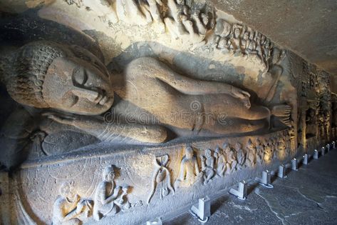 Ajanta Ellora, Ajanta Caves, India Photo, Temple India, India Travel Places, Reclining Buddha, Ancient Statues, Indian Sculpture, Buddha Sculpture