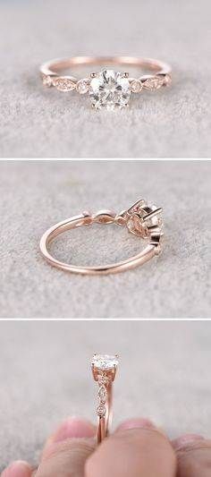 Rose gold engagement ring. Pretty, sleek and unique. Marriage Ring, Solitaire Rings, Simple Engagement Rings, Rose Gold Engagement, Pretty Rings, Dream Ring, Rose Gold Engagement Ring, Gold Engagement Rings, Vintage Engagement Rings