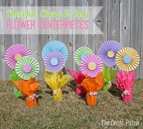 Cheap Centerpieces, Hobbies Ideas, Paper Flower Centerpieces, Centerpiece Craft, Summer Centerpieces, Spring Centerpiece, Simple Centerpieces, Birthday Centerpieces, Spring Party