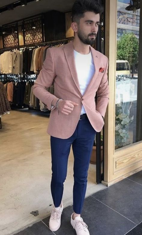 Pink Blazer Outfit Men, Casual Blazer Outfits Men, Light Pink Blazer Outfit, Men Casual Jacket, Pink Blazer Outfit, Boys Blazer, Grooms Men, Blazer Outfits Men, Smart Casual Menswear