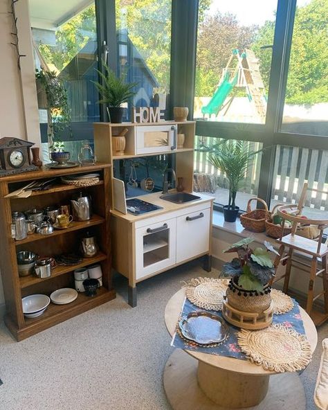 Small Home Corner Eyfs, Eyfs Home Corners, Role Play Areas Eyfs Home Corner, Curiosity Approach Home Corner, Reggio Inspired Classrooms Preschool, Home Corner Eyfs, School Role Play, Home Corner Ideas Early Years, Role Play Areas Eyfs