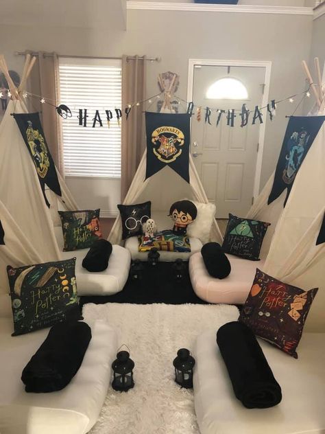 Party Themes - Slumber Fun Parties: Sleepover Teepee & Tent Party Rentals Indoor Tent Party, Teepee Tent Party, Tent Slumber Party, Harry Potter Sleepover, Party Harry Potter, Indoor Tent, Harry Potter Theme Birthday, Slumber Party Birthday, Cumpleaños Harry Potter