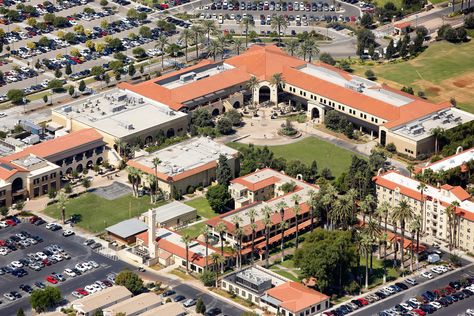 California Baptist University (CBU) Aerial in Riverside, California, CA. California Baptist University, Riverside California, Elementary School, Elementary Schools, Cali, University, California, House Styles, Tela