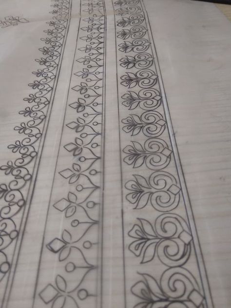 Khaka Designs Embroidery Border, Aari Borders Design, Border Khaka Designs, Border Embroidery Designs By Hand, Hand Quilting Designs, Hand Embroidery Videos, Border Embroidery Designs, Bead Embroidery Patterns, Border Embroidery