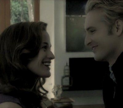 Carlisle and Esme Esme And Carlisle, Carlisle And Esme, Dr Cullen, House Of Night, Twilight Cast, Team Jacob, Peter Facinelli, Twilight Photos, The Cullen