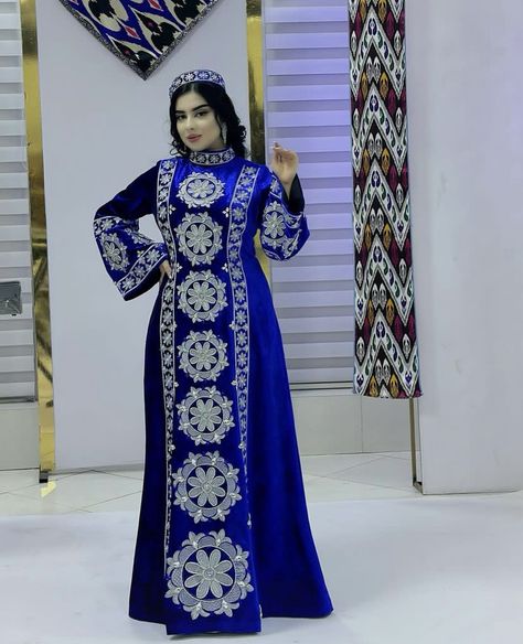 Tajikistan Dress, Uzbek Dress, National Dress, Dress Design, Traditional Outfits, New Dress, Designer Dresses, Travel, Pins