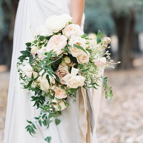 Organic Greenery Wedding Inspiration with ivory, white, soft peach, soft coral, and blush pink flowers in a bride's bridal bouquet Rose Gold Wedding Bouquet, Gold Wedding Bouquets, Romantic Bouquet, Luxury Wedding Photography, Wedding Flower Inspiration, Rustic Chic Wedding, Wedding Flower Arrangements, Woodland Wedding, Rose Gold Wedding