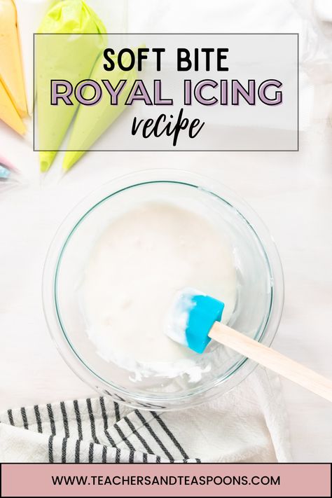 Soft Bite Royal Icing Recipe Royal Icing Recipe Without Meringue Powder, Glace Icing, Decorating Sugar Cookies, Royal Frosting, Easy Royal Icing Recipe, Flood Icing, Cookie Icing Recipe, Cookie Shop, Cake Design Inspiration