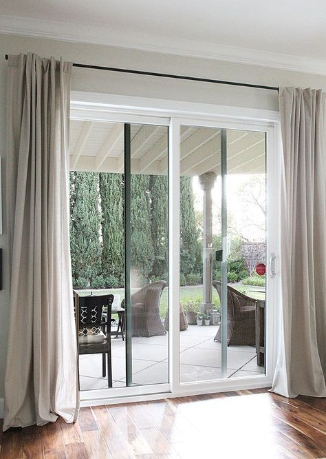 Sliding Glass Door Window Treatments, Patio Door Coverings, Glass Door Curtains, Sliding Glass Door Curtains, Sliding Glass Door Window, Pintu Interior, Door Shades, Sliding Door Window Treatments, Sliding Door Curtains